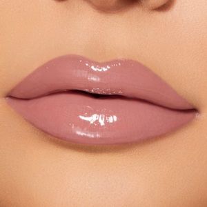 Kylie Jenner gloss(KoKo K)